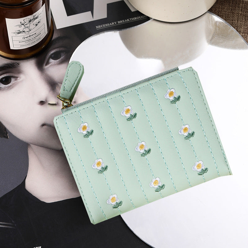 Women's Cream Style Classic Short Fashion Two Ladies Wallets