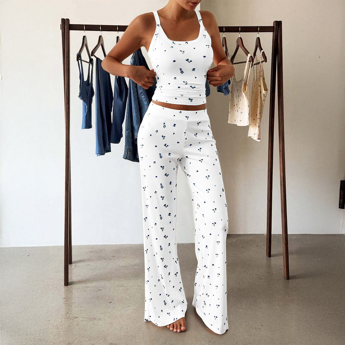 Beautiful Women's Yoga Sports Sling Two-piece Pants