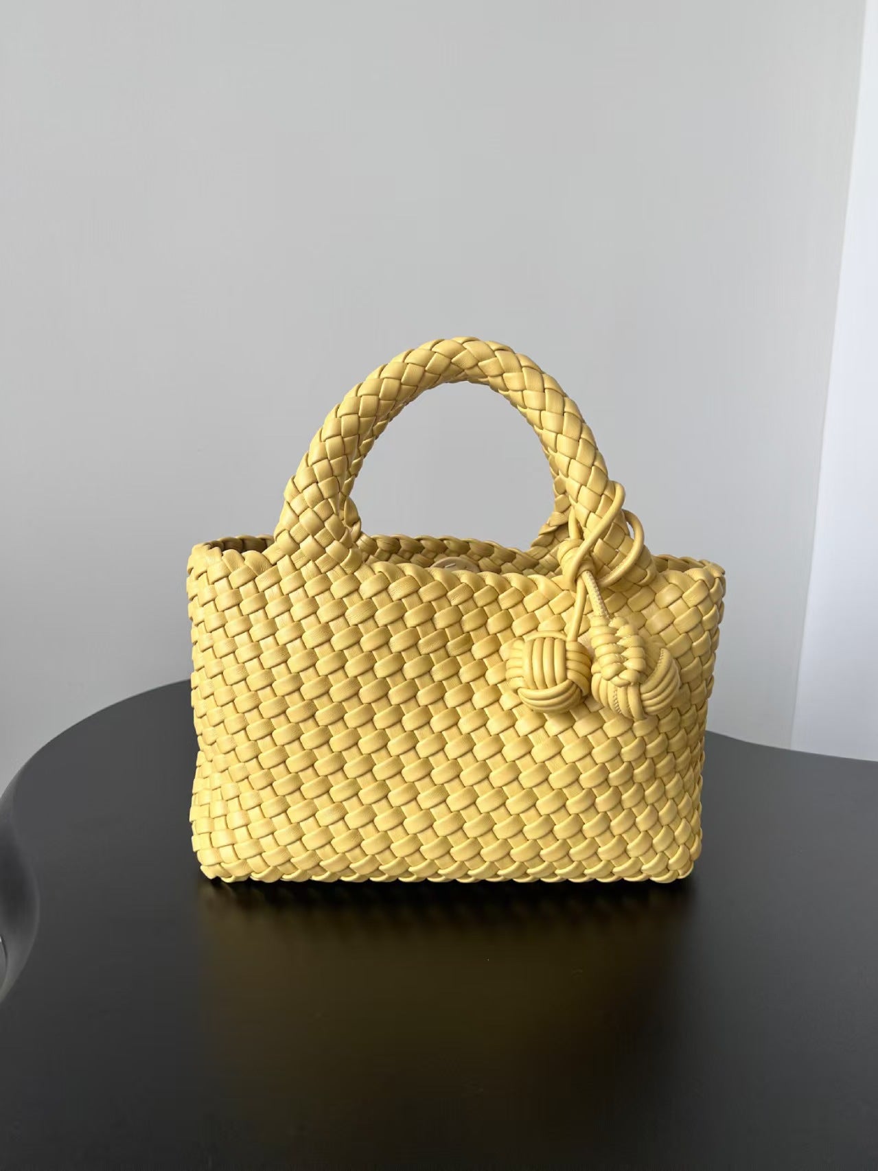 Women's Cute Woven Simple Personality Vegetable Basket Handbags