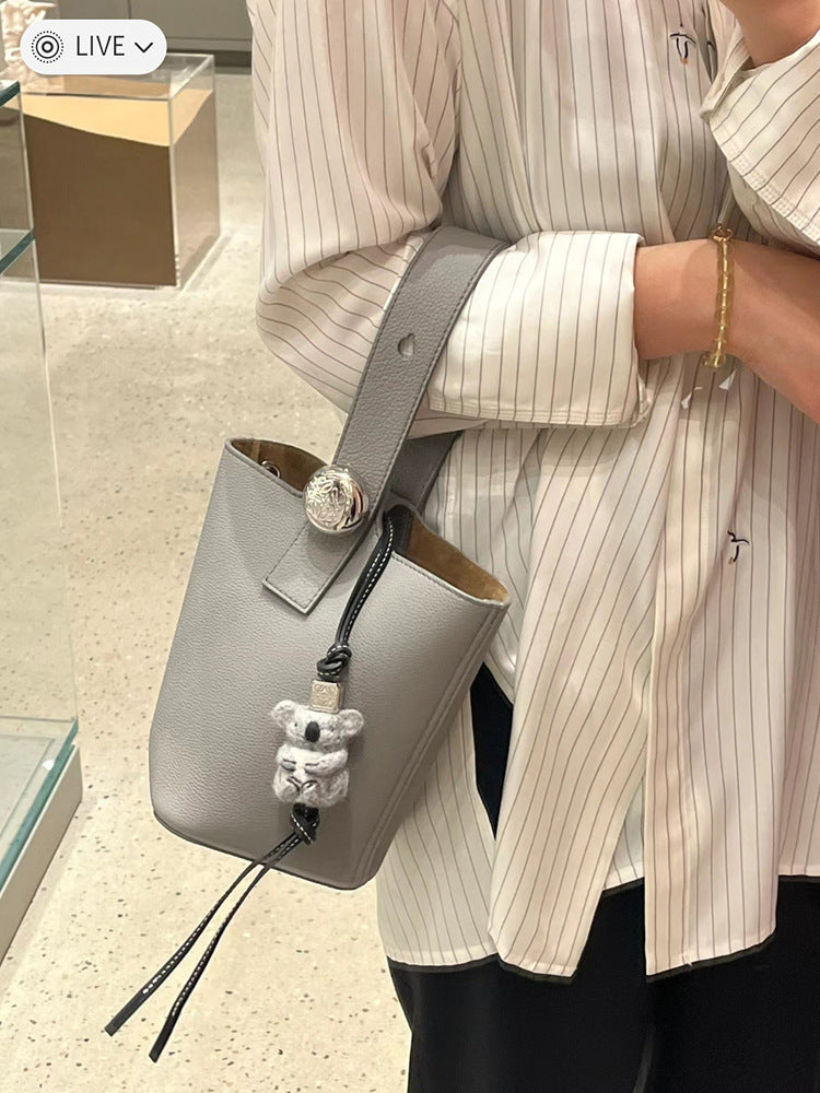 Attractive Elegant Trendy Women's Cowhide Portable Bucket Bags