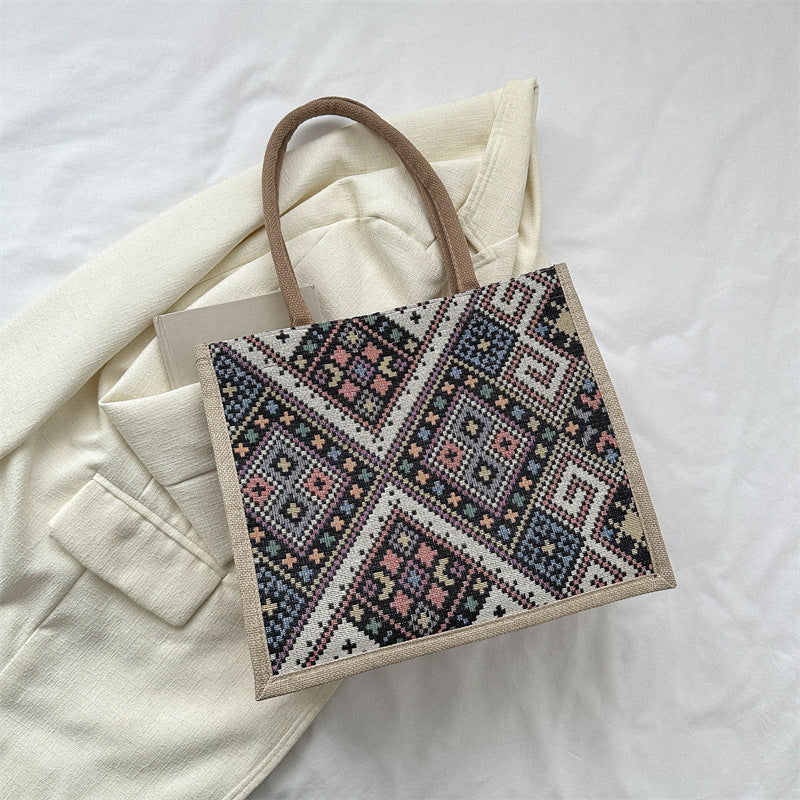 Women's Large Capacity Commuter Fashion Ethnic Style Shoulder Bags