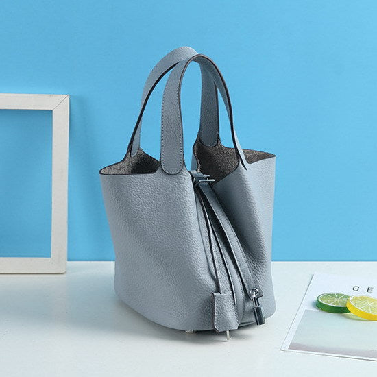 Stylish Beautiful Women's Cowhide Leather Sier Bags