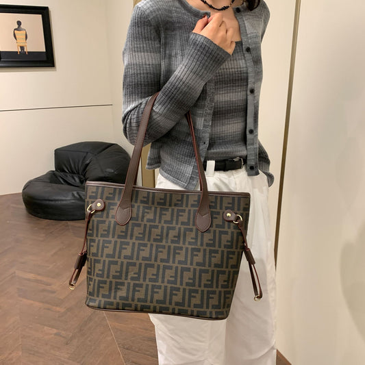 Women's Fashionable High-grade Retro Printed Commuter Large Bags