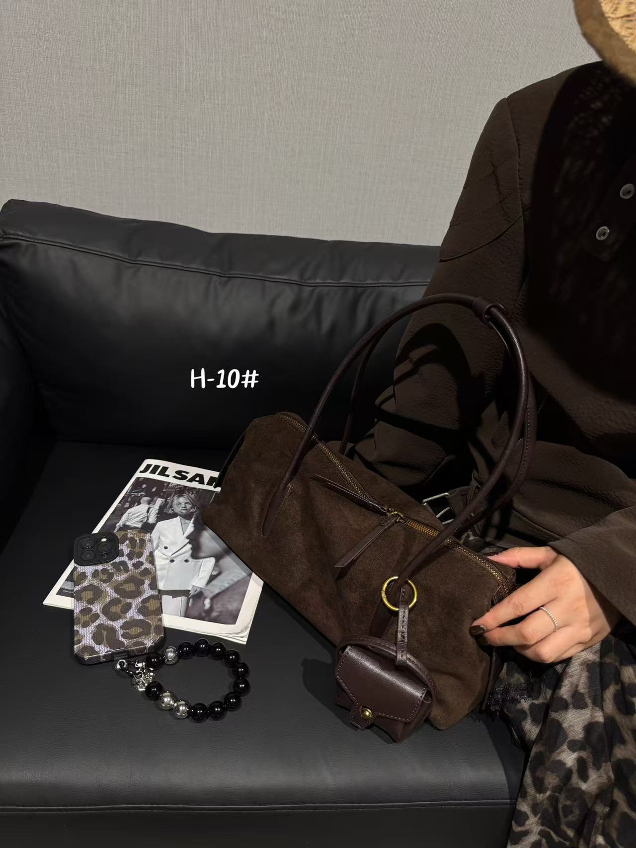 Women's High-grade Retro Suede Large Capacity Underarm Bags