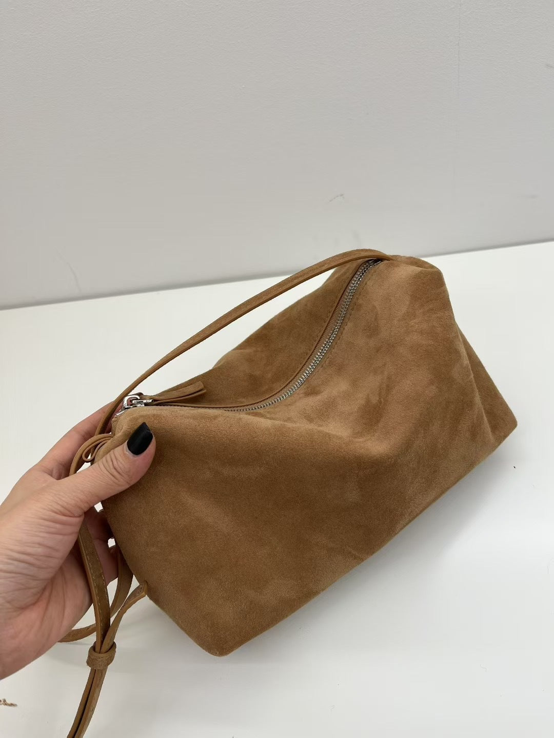 Women's Frosted Vintage Commuter Large Capacity Minimalist Crossbody Bags