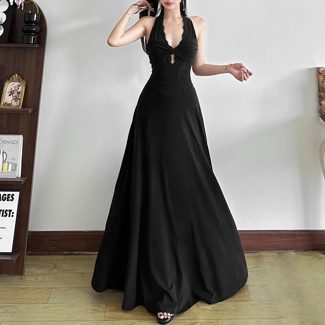 Women's Slim Fit Graceful Fashionable Casual Halter Cut-out Sleeveless Dresses