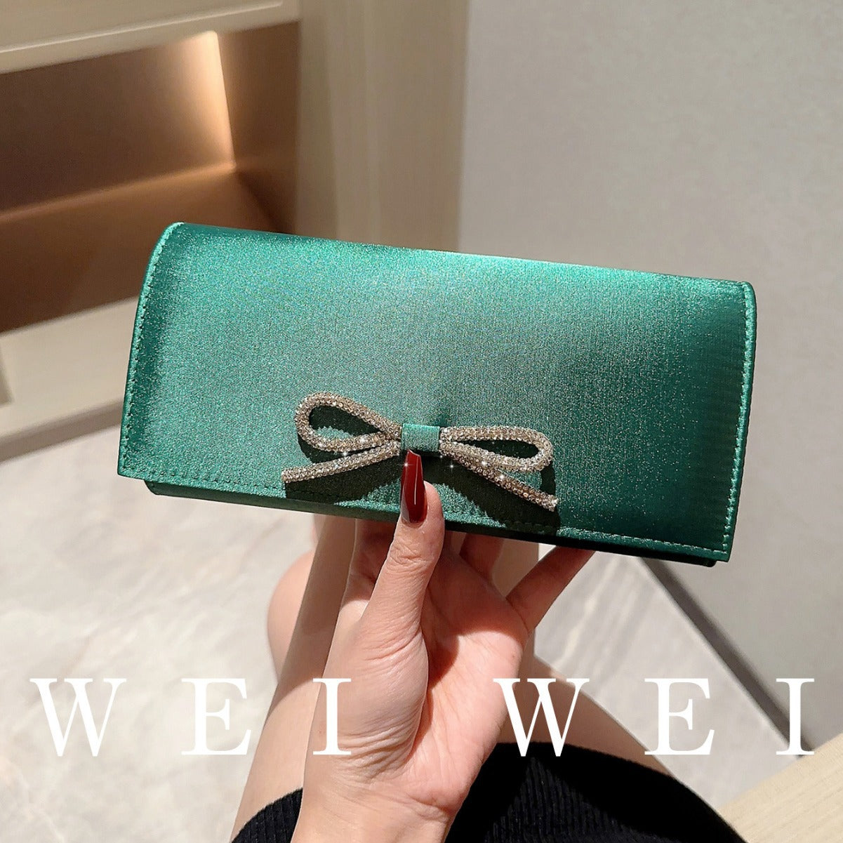 Rhinestone Bow Satin Clutch Wear Wedding Match Bags