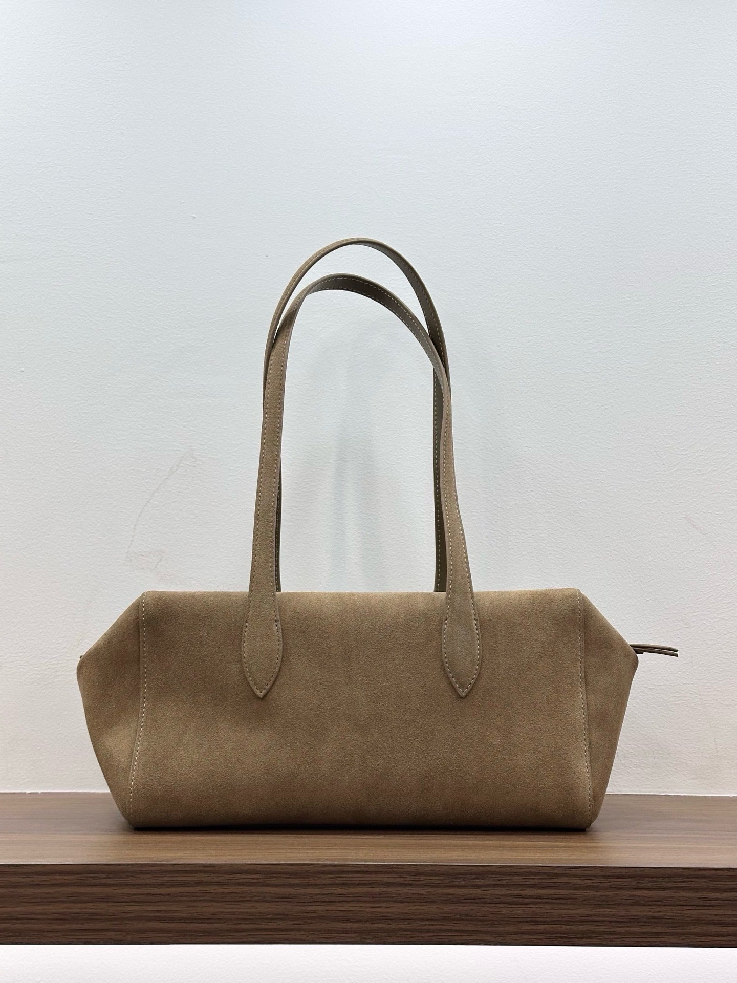 Women's Retro Simple Suede Commuter High-grade Handbags