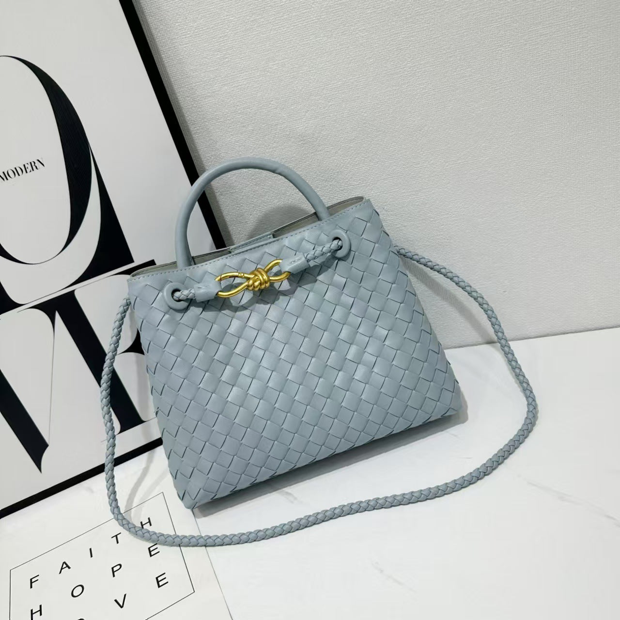 Women's Weaving Fashion High Sense Commuter Large Evening Bags