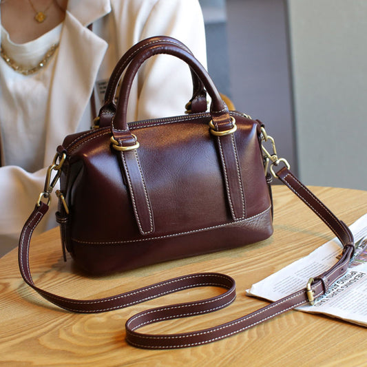 Women's Leather Vintage Vegetable Tanned Oil Wax First Layer Cowhide Shoulder Bags