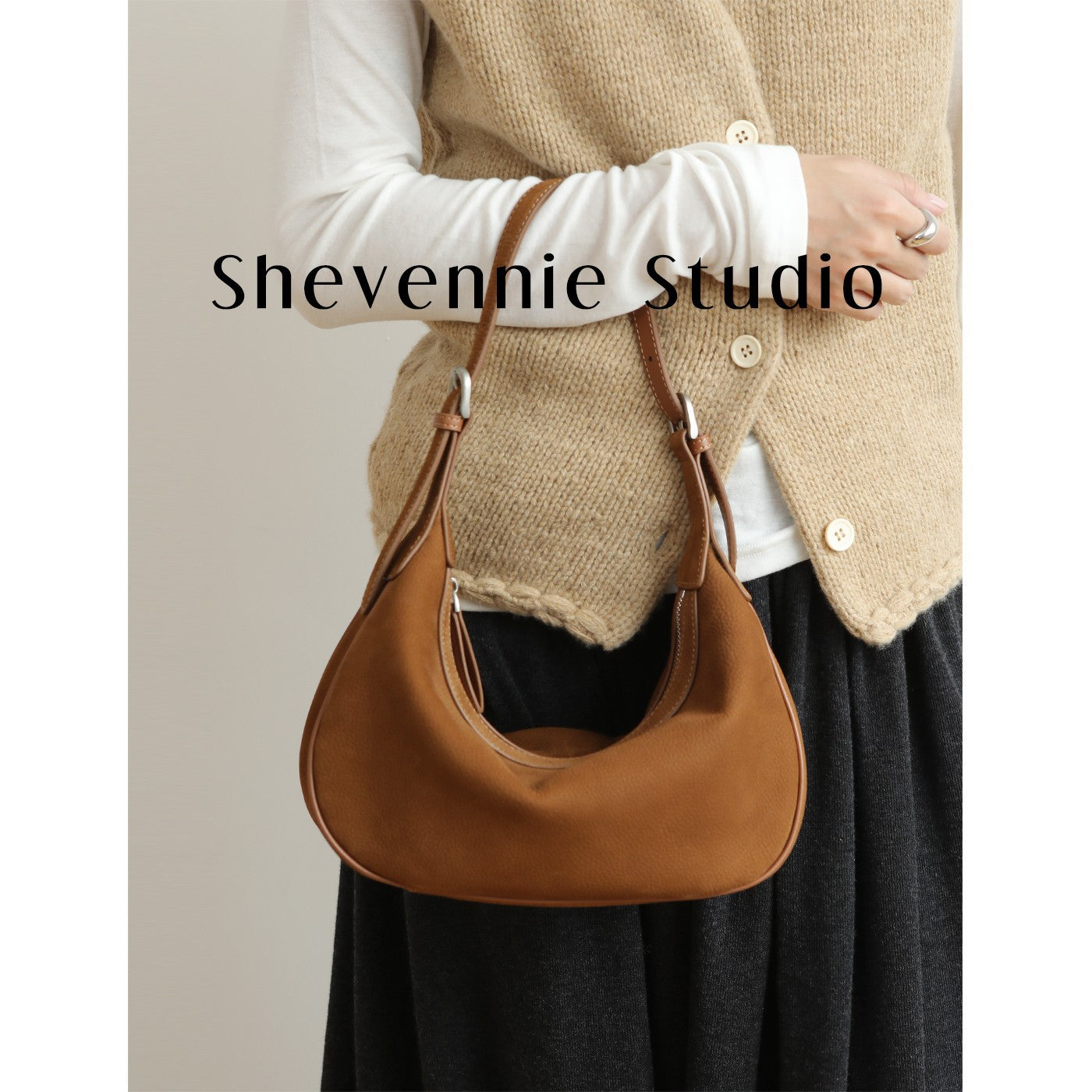 Women's Vintage Genuine Leather Crescent Hand-held Underarm Armpit Bags