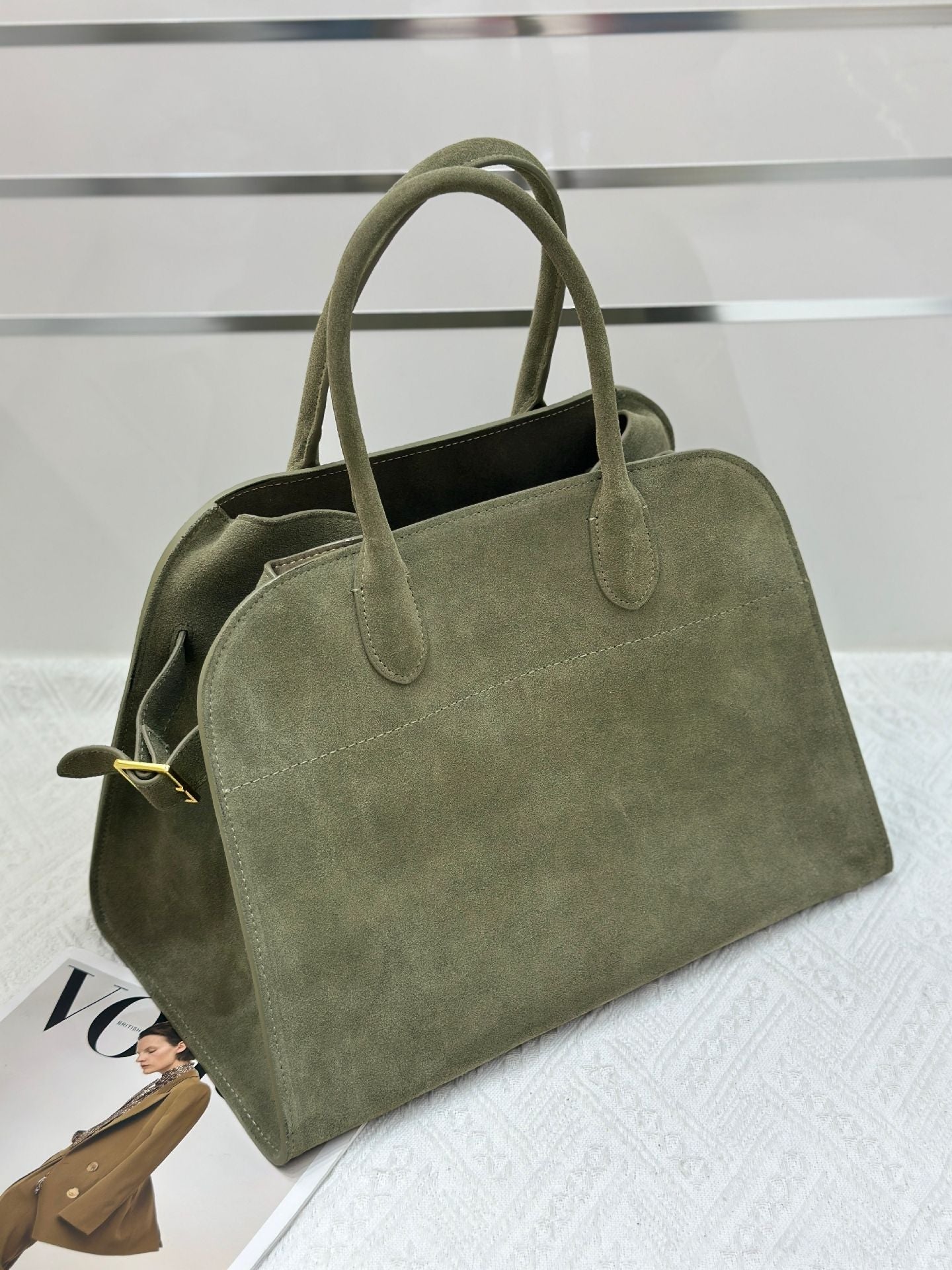 Women's Frosted Suede Large Capacity Fashion Commuter Tote Bags