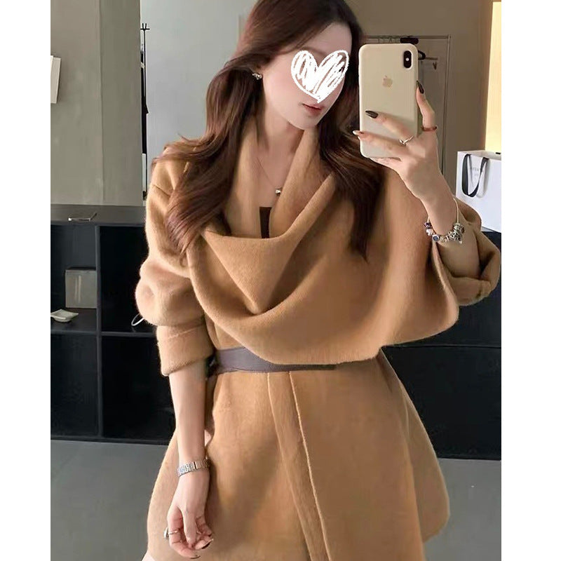 Women's Relaxed Atmosphere Scarf Collar Knitted Design Knitwear