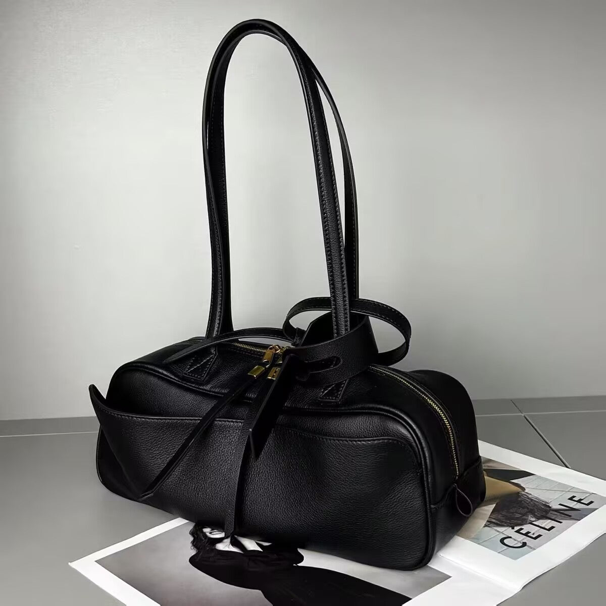 Retro Large Capacity Pillow Litchi Grain Layer Leather Armpit Bags