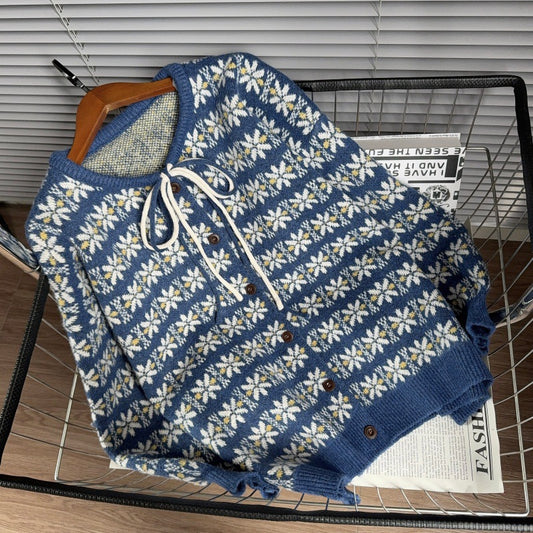 Women's Contrast Color Jacquard Soft Glutinous Large Sweaters
