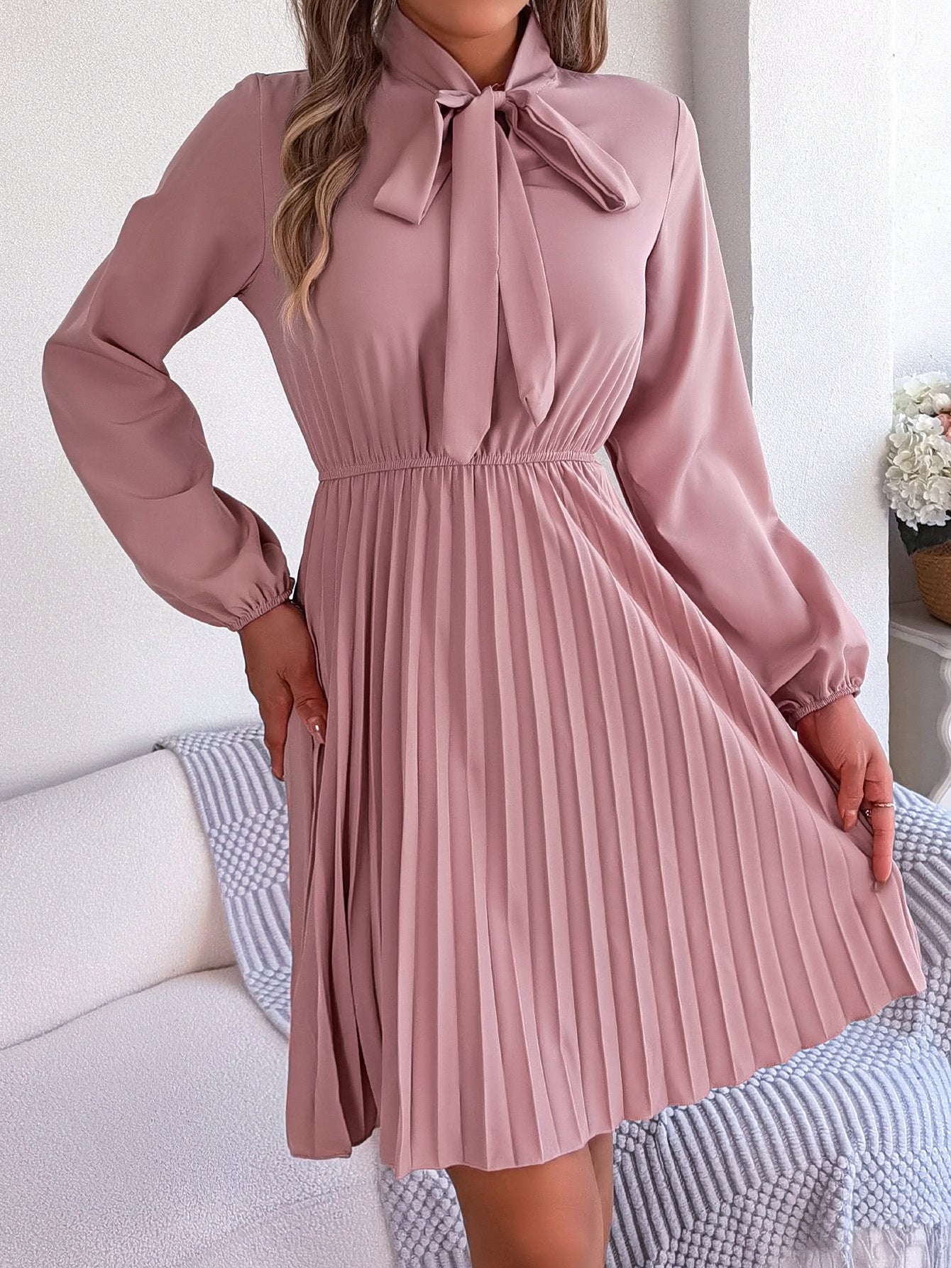 Women's Style Elegant Tied Long Sleeves Pleated Skirts
