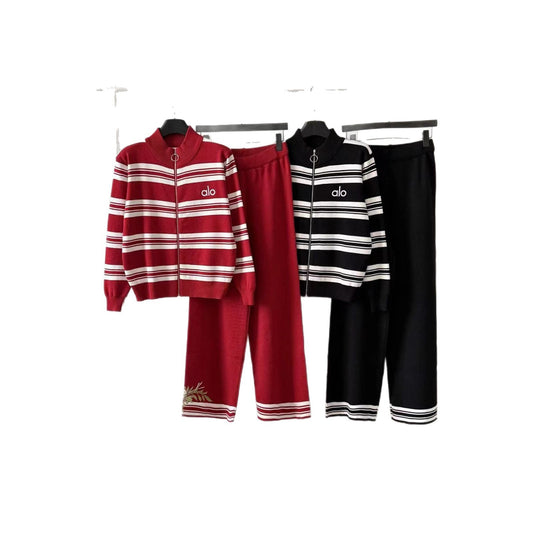 Women's Embroidery Fashion Long Sleeve Bottoming Shirt Sweaters
