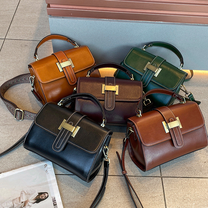 Stylish Women's Cowhide Vintage Fashion Pouches Crossbody Bags
