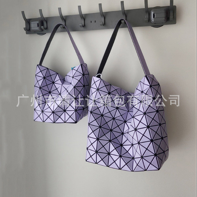Geometric Life Diamond Pattern Portable Simple Armpit Bags