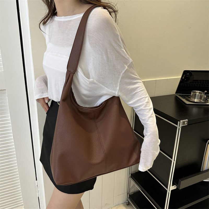 Soft Leather Large Capacity Fashion Retro Commuter Tote Bags