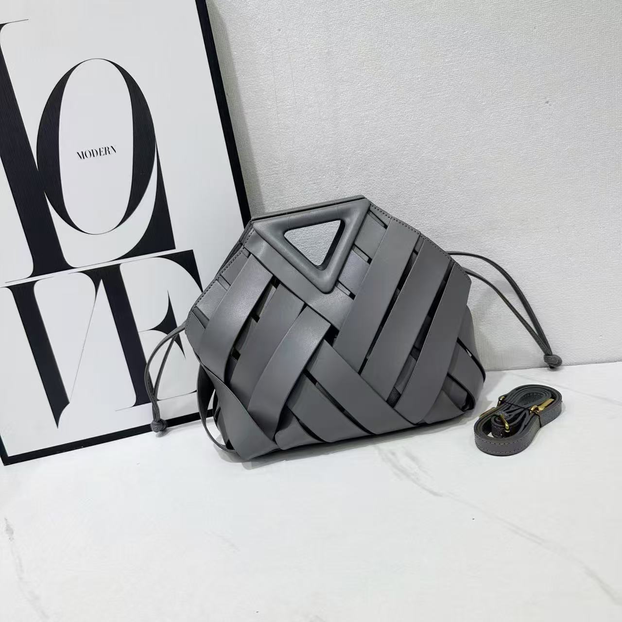 Women's Vegetable Basket Fashion Woven Large Capacity Bags