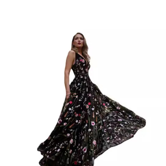 Sleeveless Embroidered Dress Slim Fit Backless Dresses