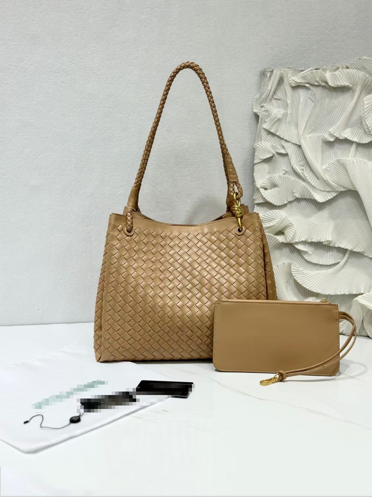 Fashion Woven Large Capacity Parachute Retro Handbags