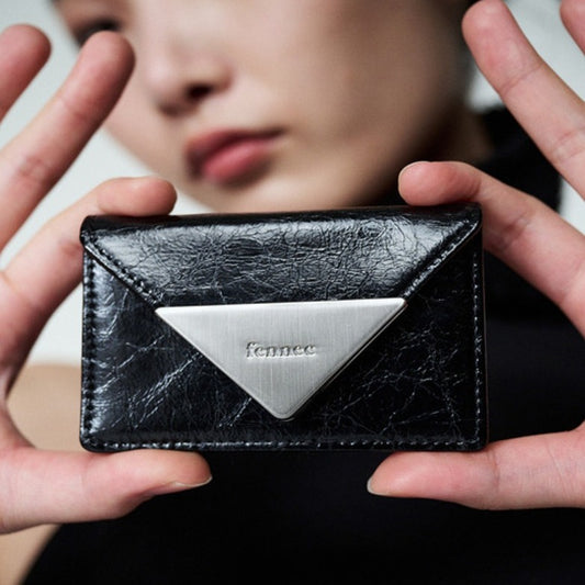 Niche Patent Leather Classic Triangle Portable Card Holder