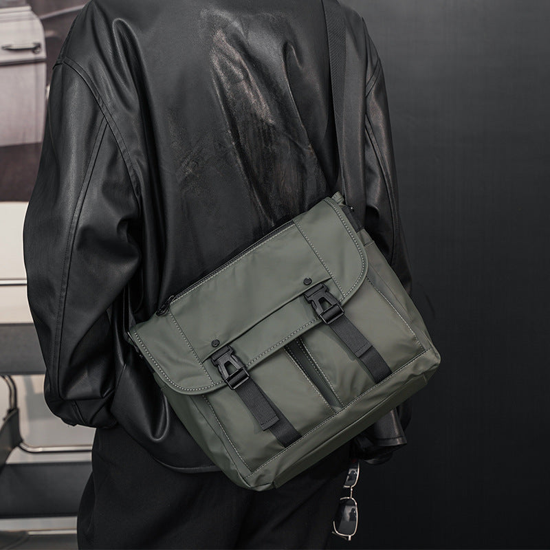 Men's Waterproof Oxford Cloth Retro Korean Fashion Men's Shoulder Bags