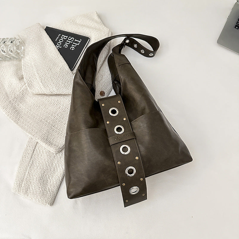 Popular Women's Fashion Rivet Autumn Personalized Crossbody Bags