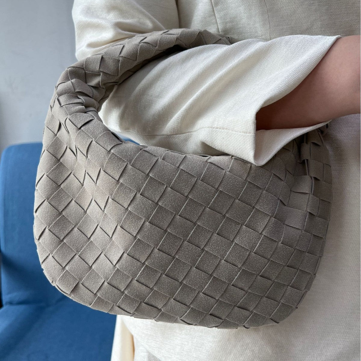 Elegant Classic Frosted Hand-woven Underarm Croissant Handbags