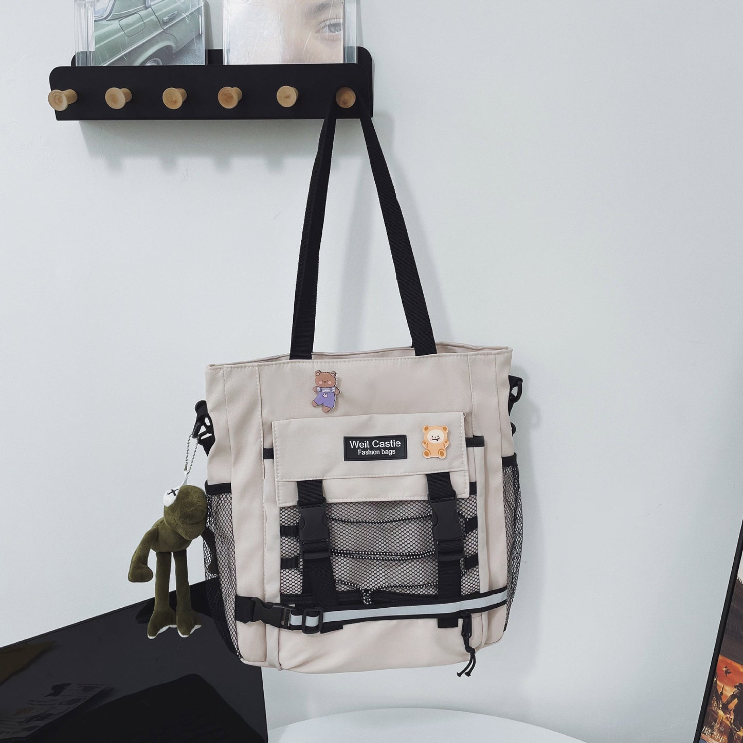 Women's & Men's & Reflective Tooling Fashion Style Large Men's Messenger Bags