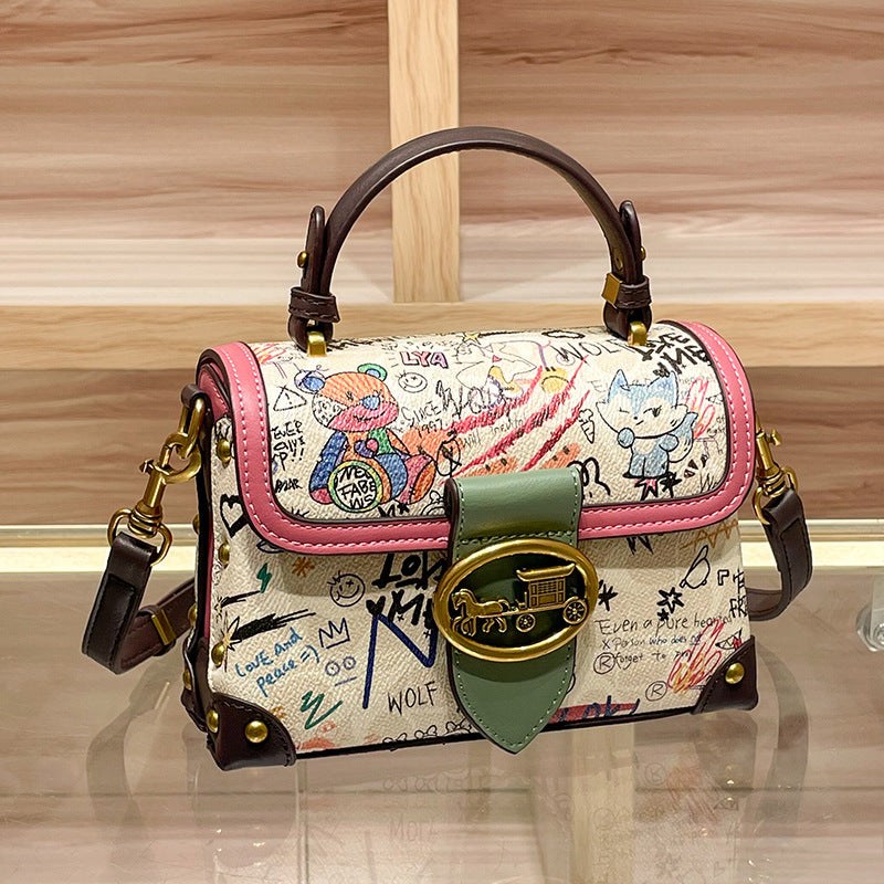 Durable Women's Victory Bear Fashion Portable Crossbody Bags