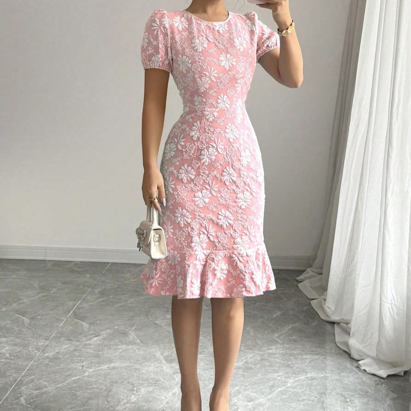 Women's Summer Bubble Sleeve Texture Jacquard Round Neck Retro Dress