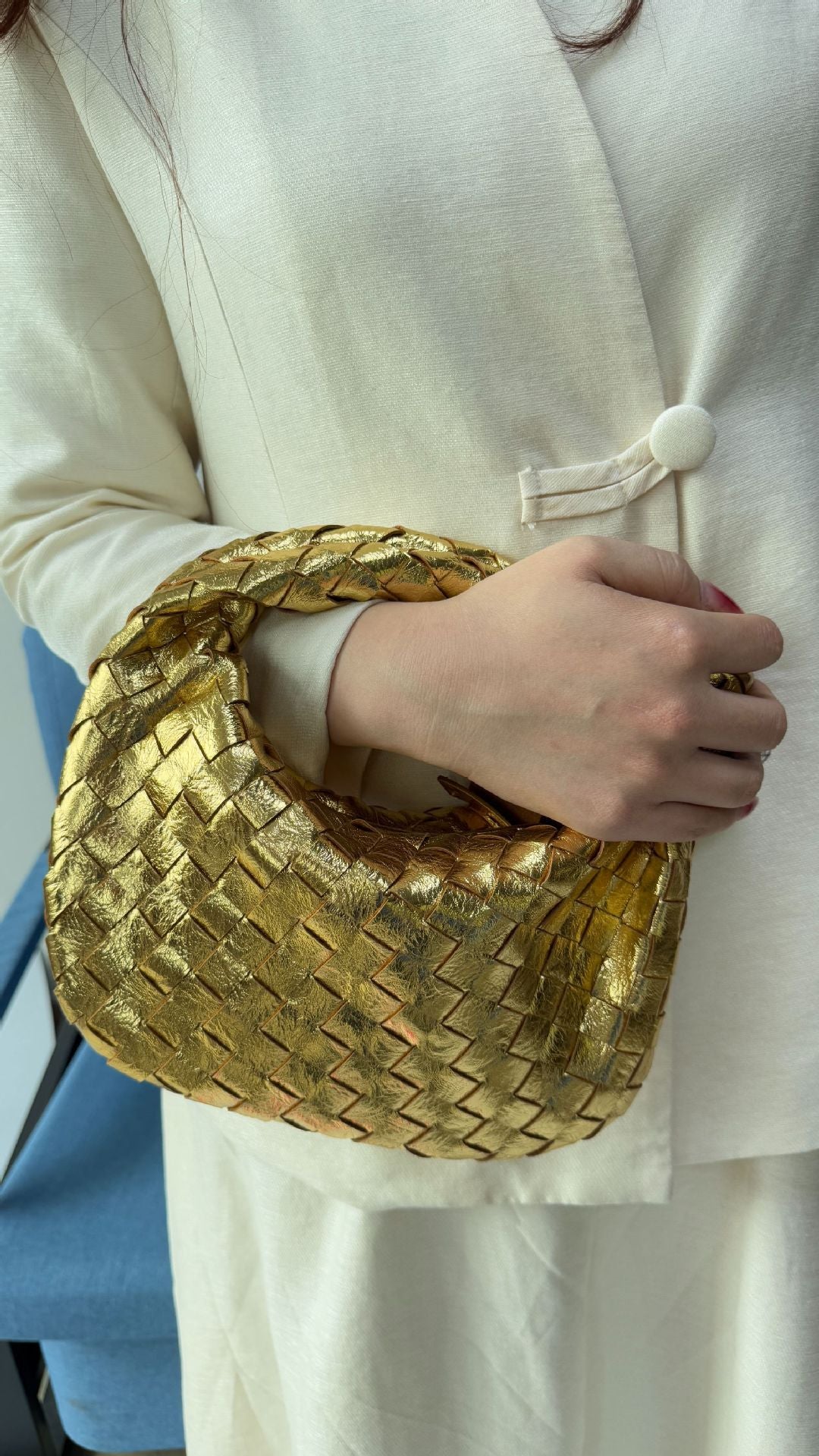 Elegant Dumpling Pleated Knotted Hand-woven Croissant Bags