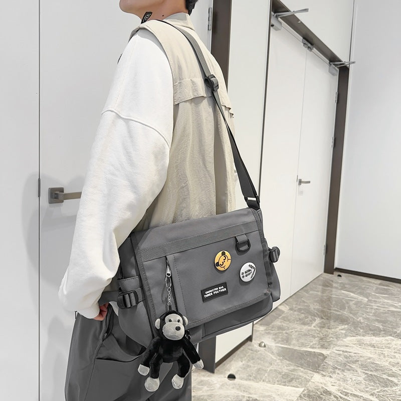 Women's & Men's & Large Capacity High-grade Simple Waterproof Men's Messenger Bags