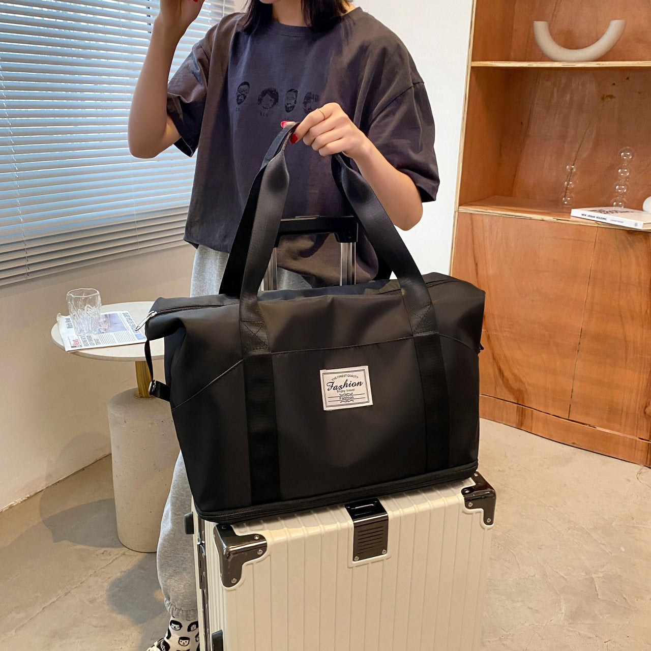 Large Capacity Short Female Fashion Trend Waterproof Male Bags