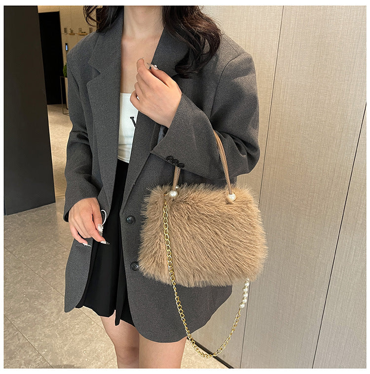 Women's Furry Fashion Pearl Plush Texture Crossbody Bags