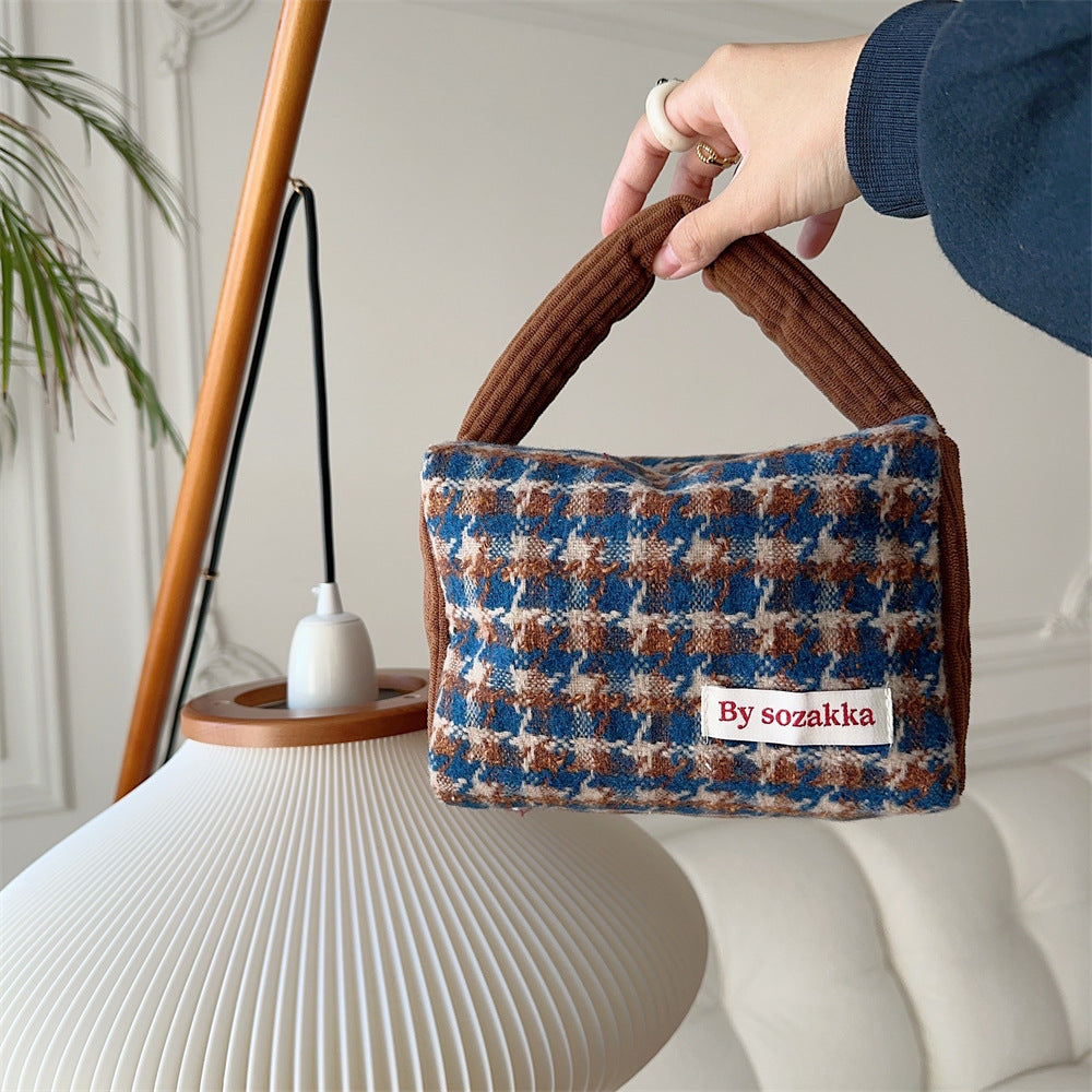 Stylish Woolen Hand Organizing Portable Shopping Handbags