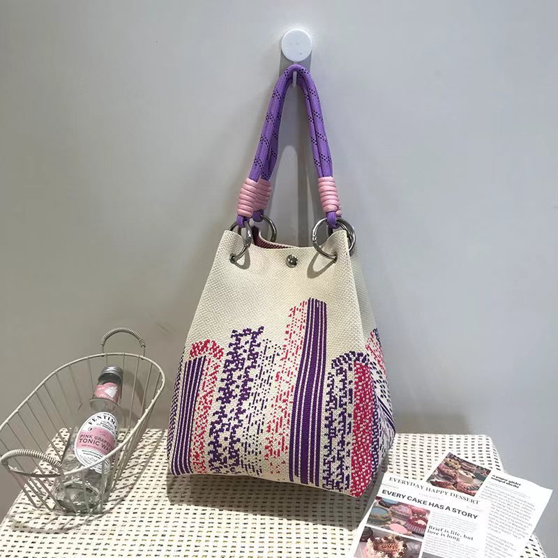 Retro Crazy Bird Knit Leisure Knitted Handbags