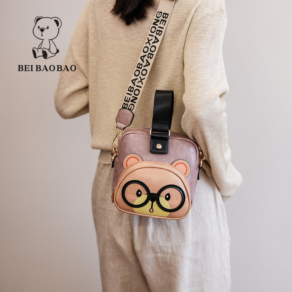Women's Source Design Cartoon Portable One Crossbody Bags