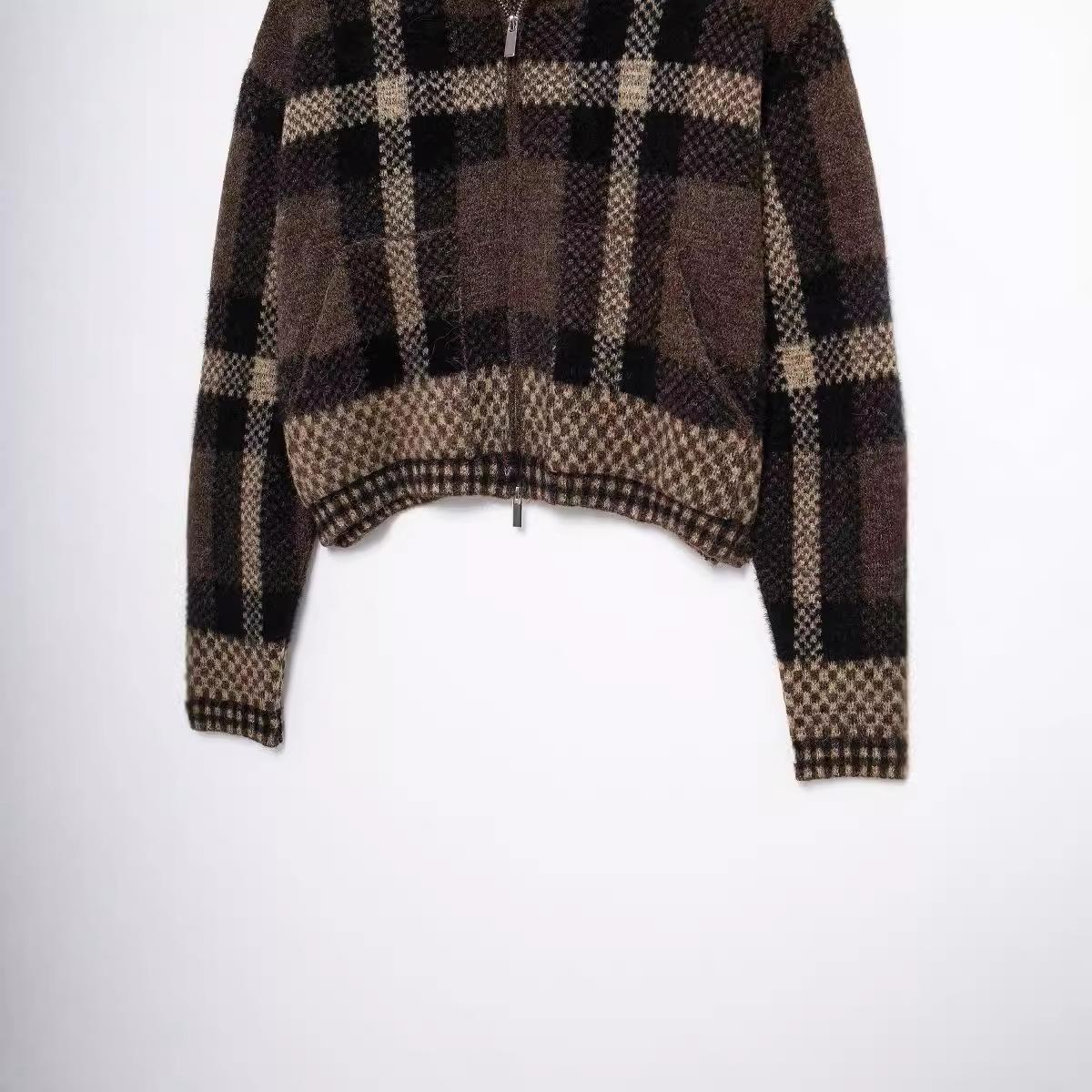 Women's Charming Autumn Plaid Knitted Bomber Jackets