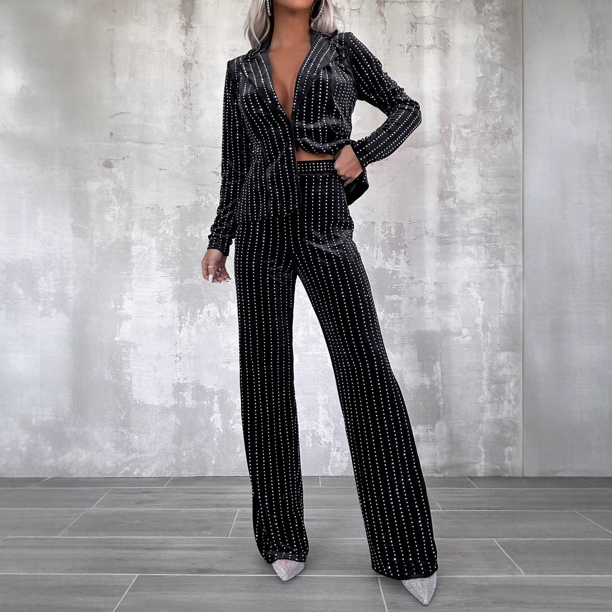 Women's Rhinestone Veet One Button Long Sleeve Suits