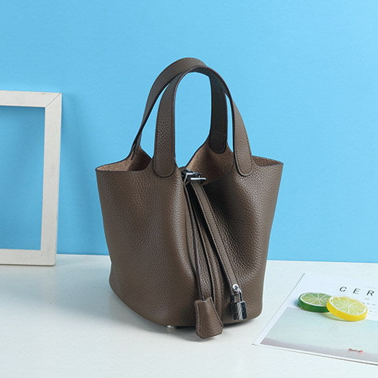 Stylish Beautiful Women's Cowhide Leather Sier Bags