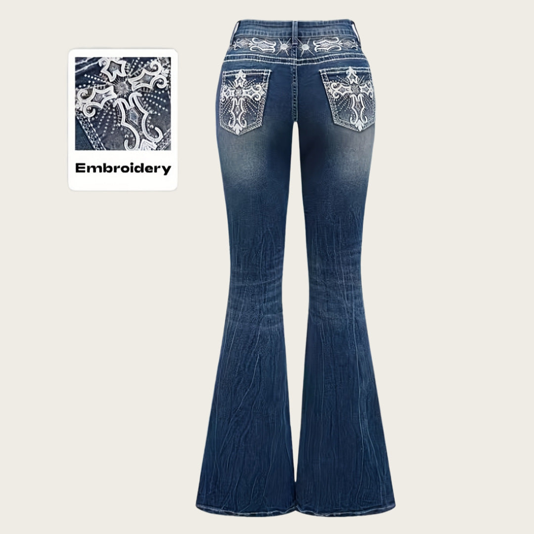Women's Color Water Scrubbing Pocket Embroidered Hot Fix Rhinestone Jeans