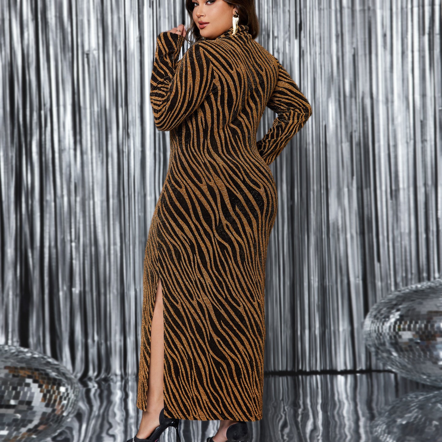 Women's Long Dress Halter Design Sleeve Split Dresses